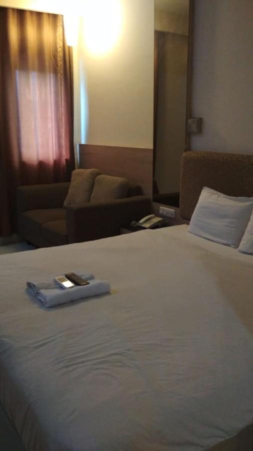 Penthouse Hotel Dżakarta Zewnętrze zdjęcie